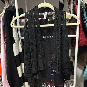 Xhilaration Black Lace Kids Top